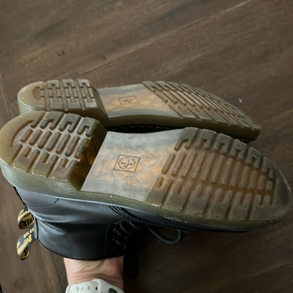 Dr Marten 1460 Boots - Size US 3 - Used condition - Picture 4 of 5